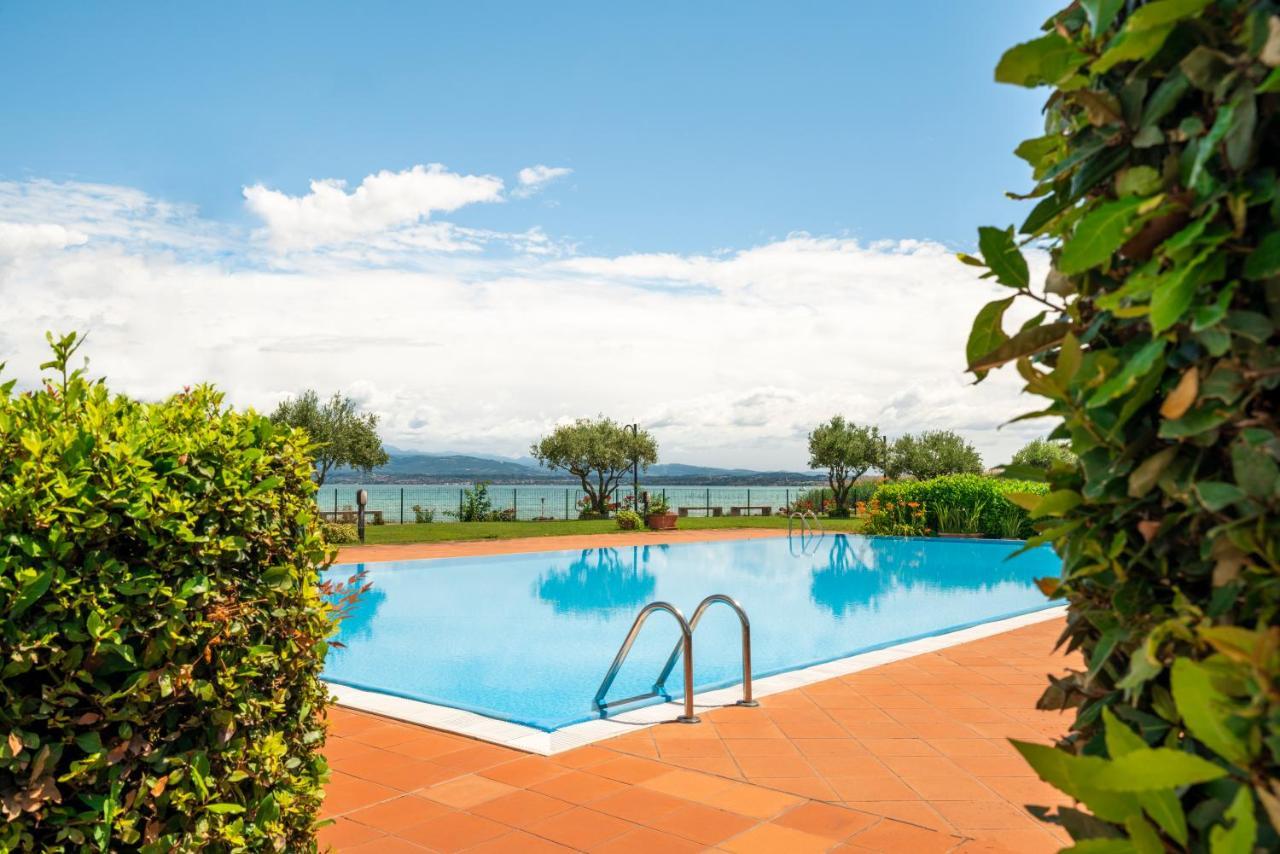 Vista - Lake & Pool Sirmione Extérieur photo
